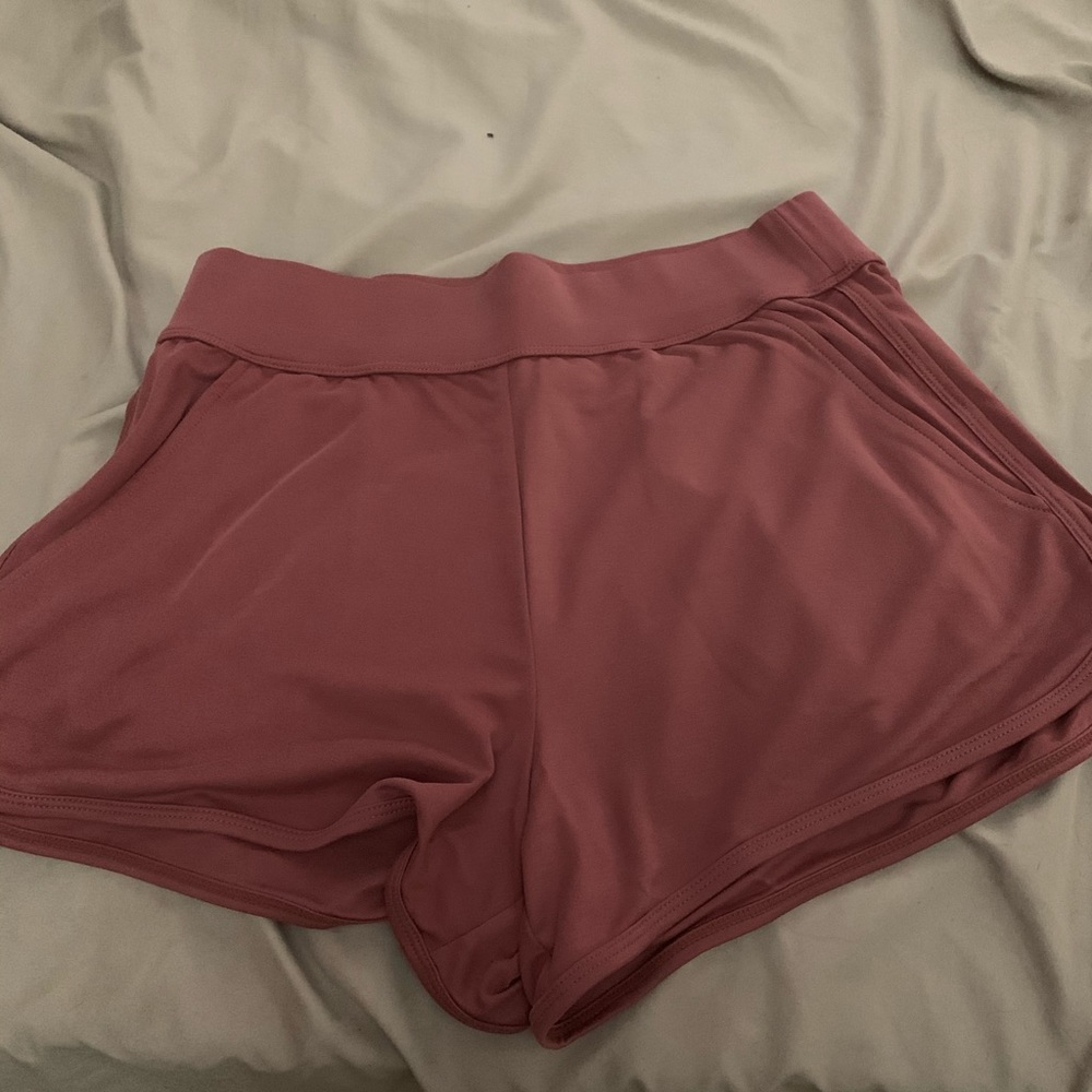 Athletic shorts